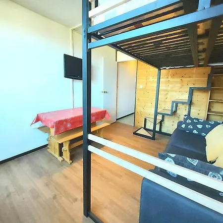 Cosy A Plagne Centre Avec Acces Direct Aux Pistes - Fr-1-351-147 Apartment *