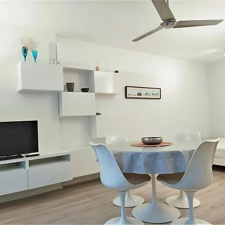 Appartement Aix-les-Bains, 1 pièce, 2 personnes - FR-1-555-6 Appartement Aix-les-Bains